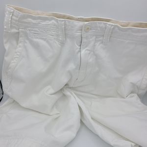 Polo Ralph Lauren Shorts / Men's 32 / White